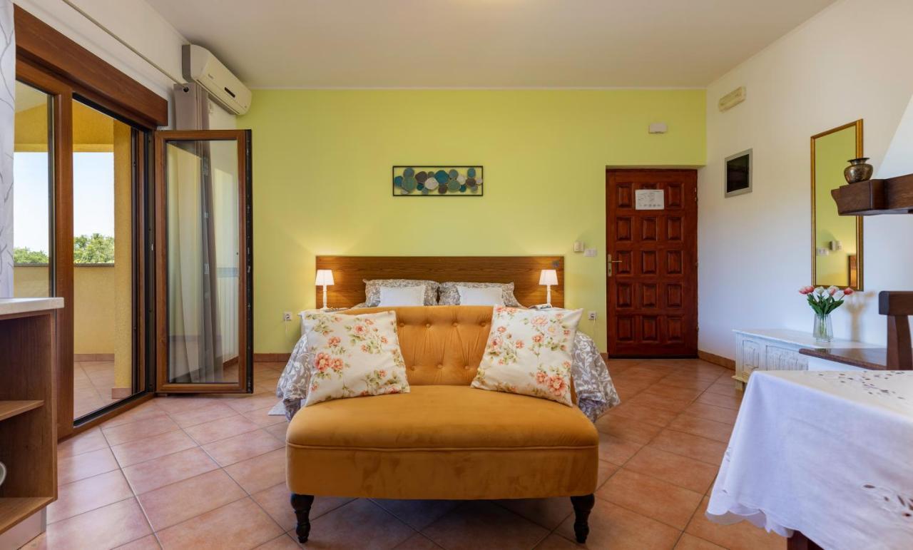 Apartments Terranova روفينج المظهر الخارجي الصورة