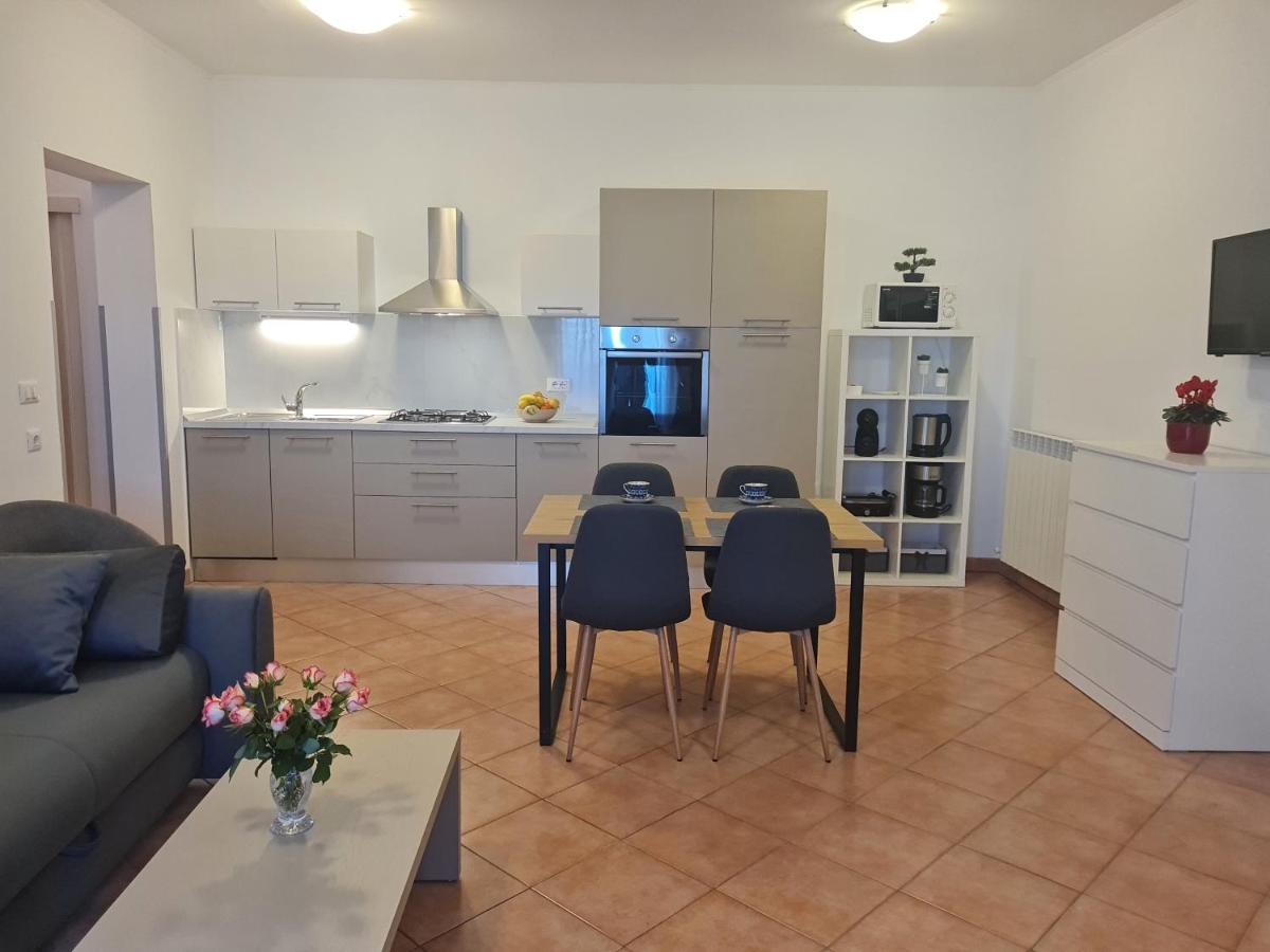 Apartments Terranova روفينج المظهر الخارجي الصورة