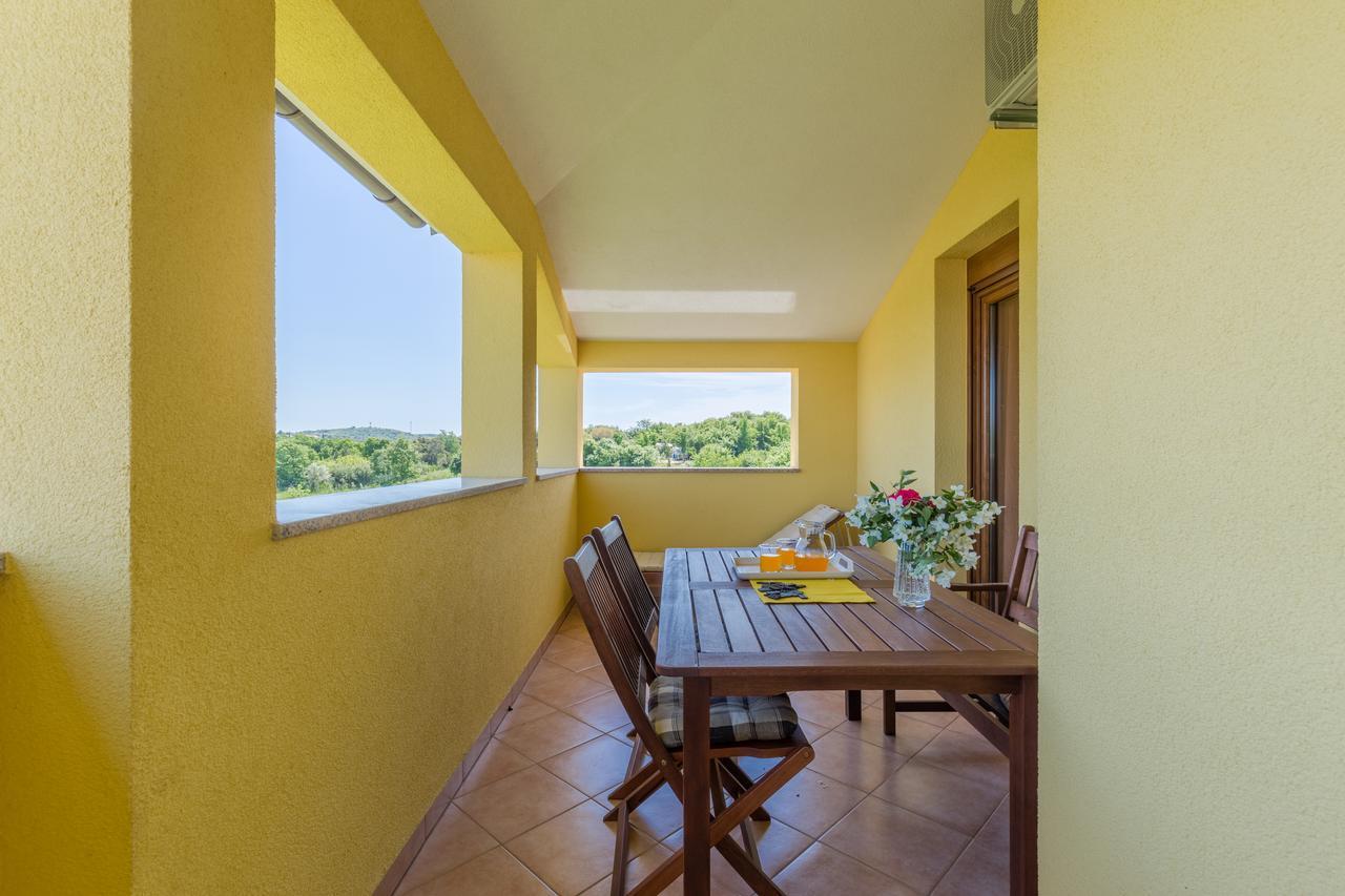 Apartments Terranova روفينج المظهر الخارجي الصورة